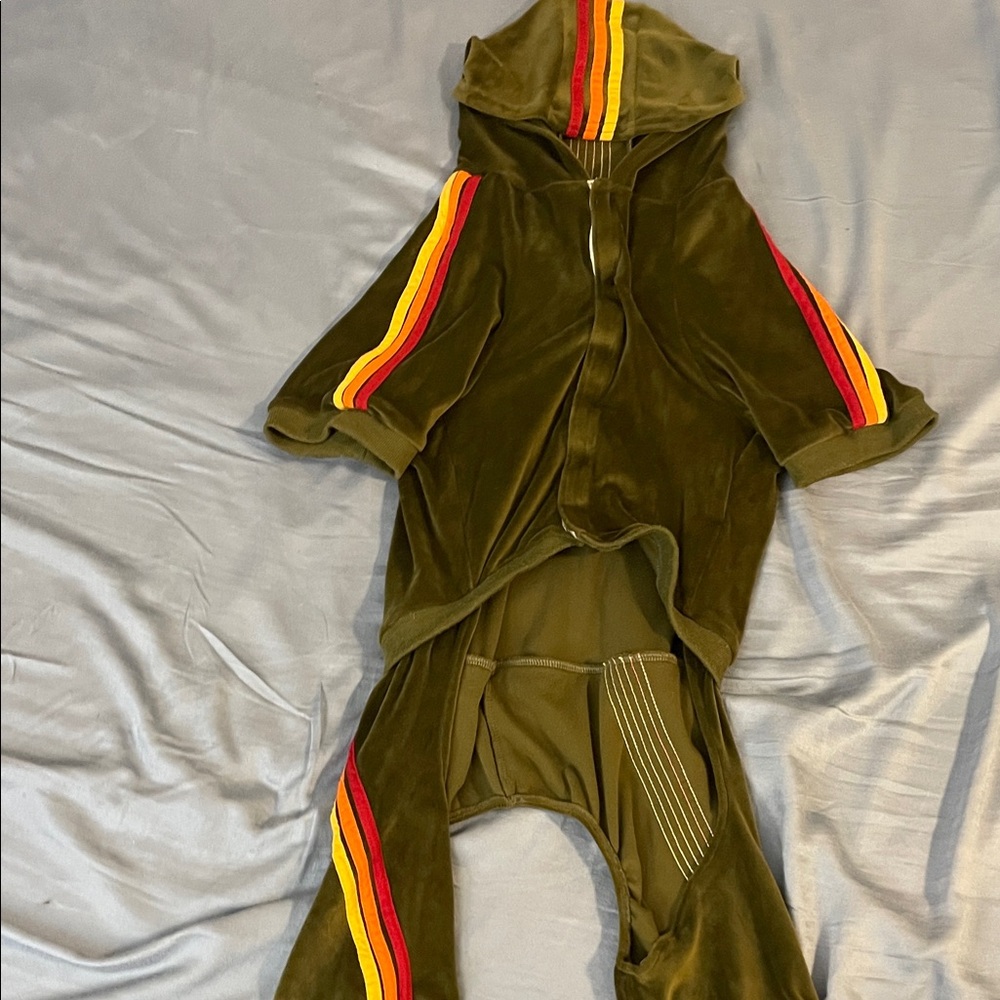 Stylish Olive Dog Jumpsuit with Striking Stripes